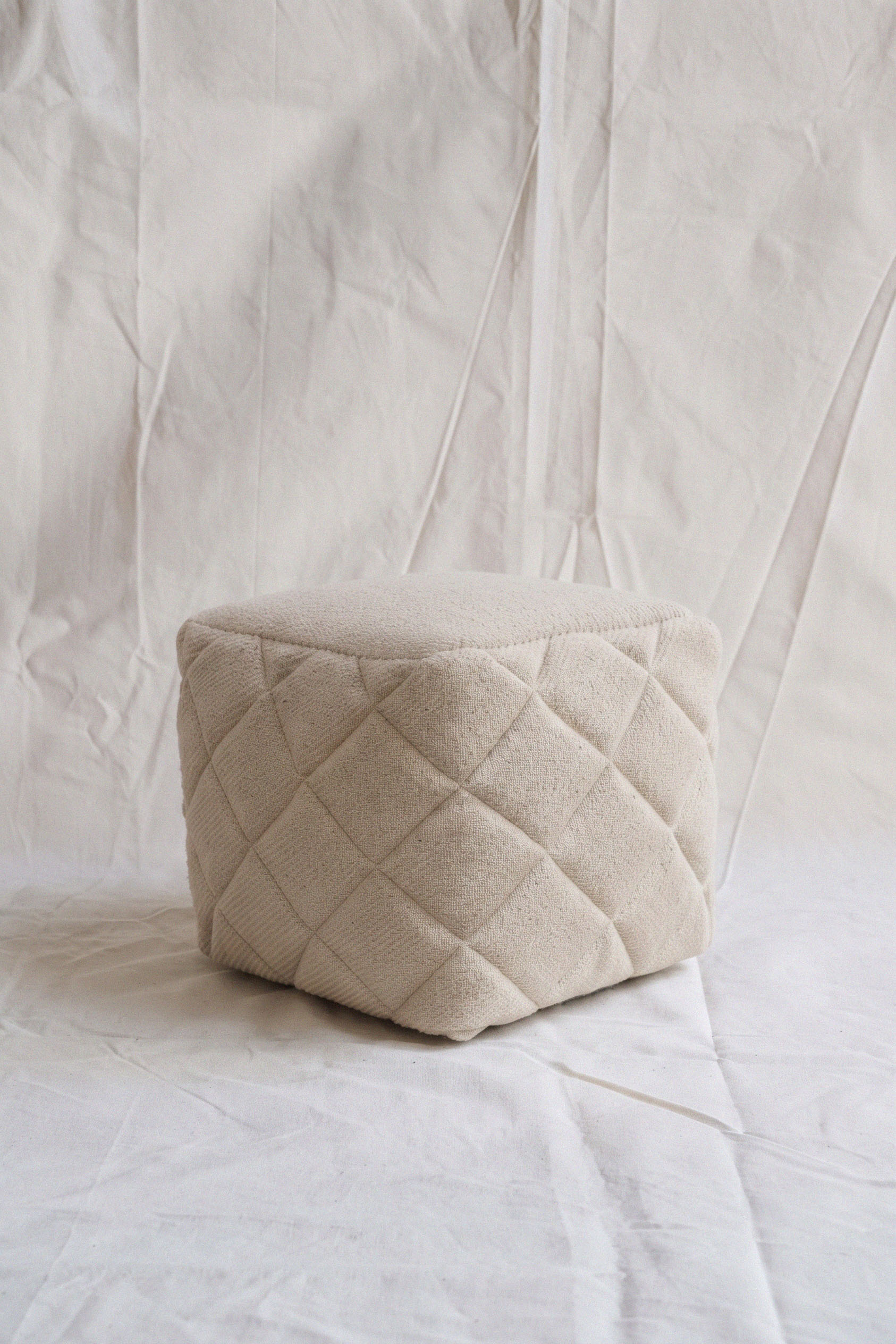 HOHER - POUF
